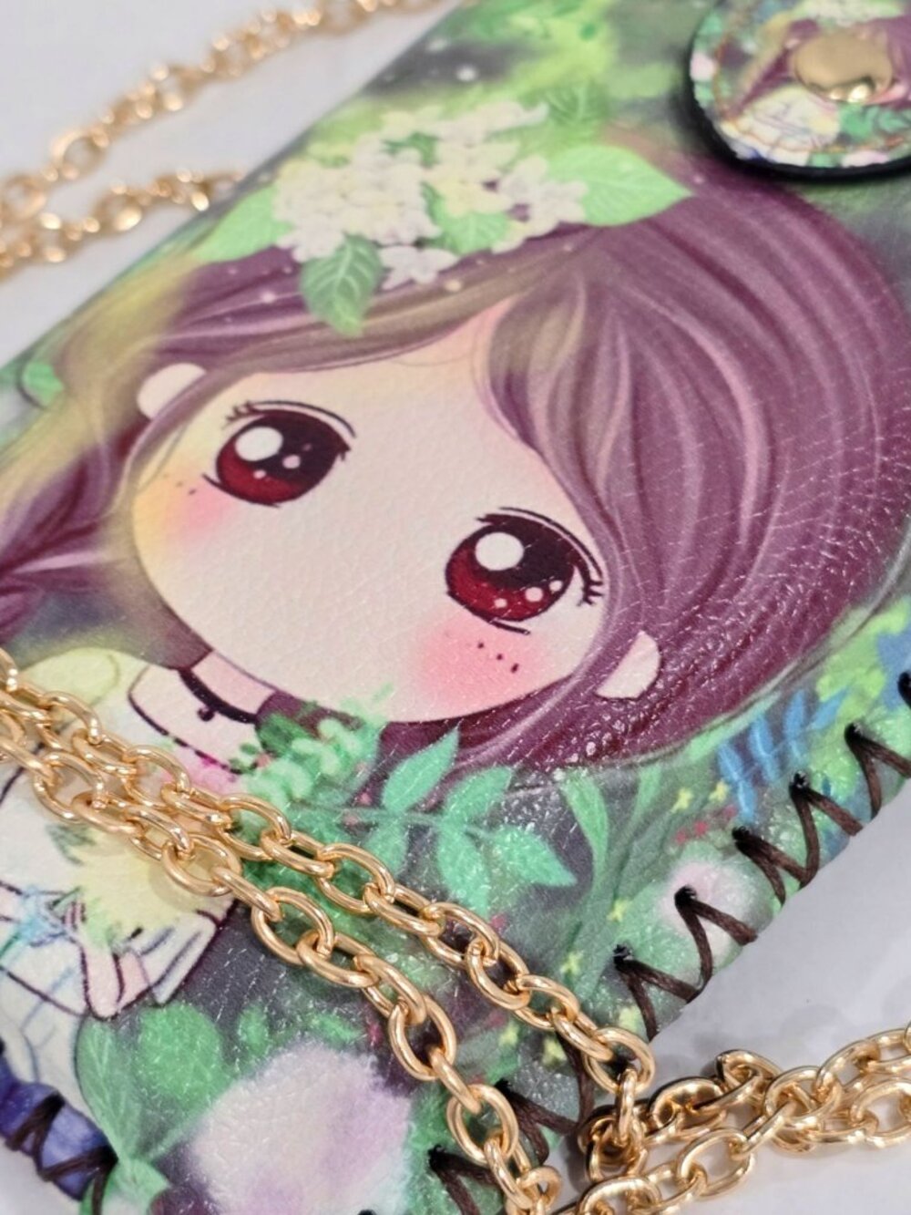 Anime Print ✦ Vegan Leather Crossbody Bag ✦ Gold Chain Strap Back Pocket NWT - Picture 8 of 10